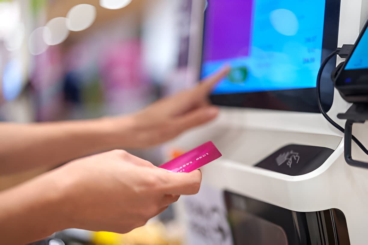 Cómo mejorar la experiencia del cliente con kioscos de autoservicio: ventajas y mejores prácticas